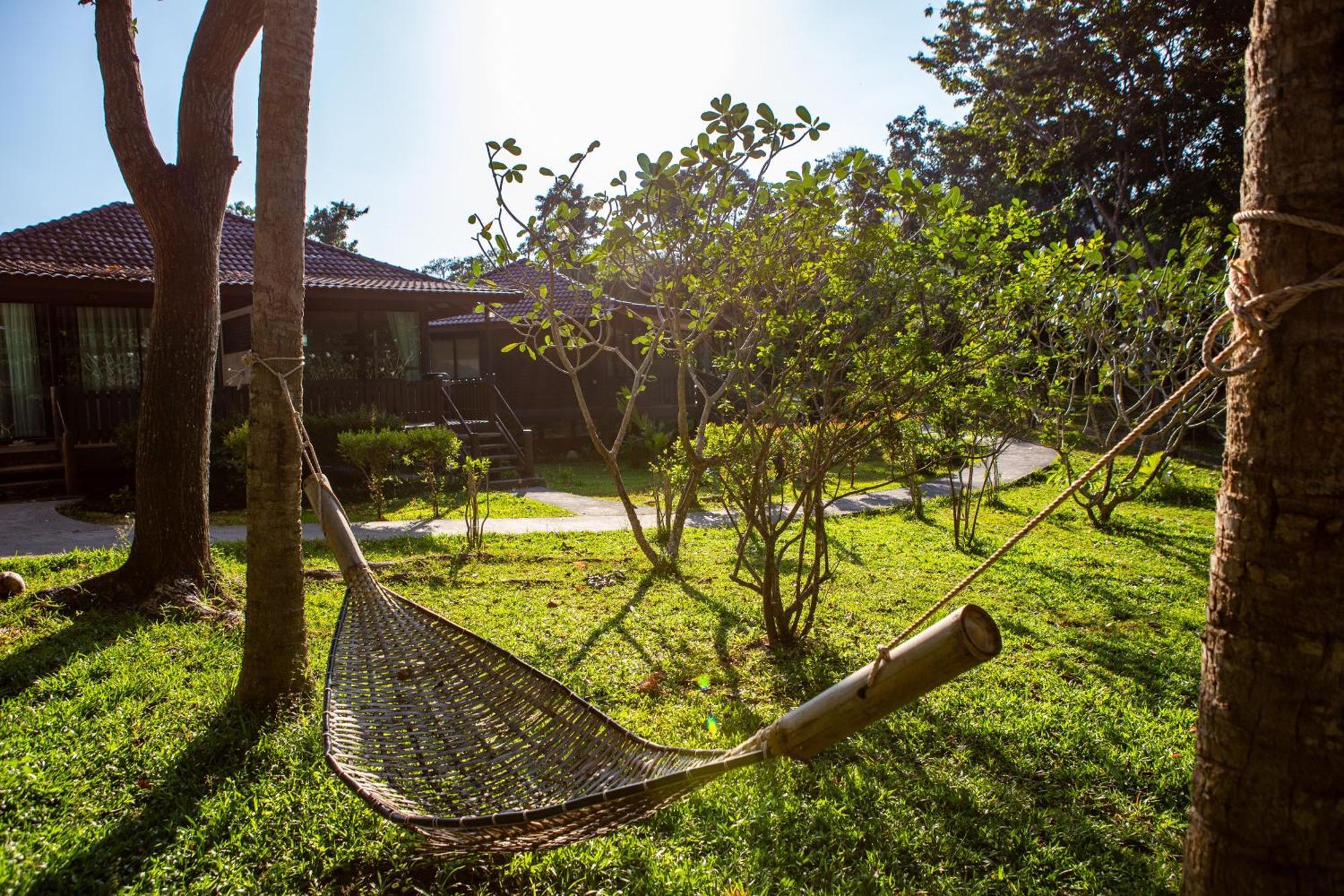 Ban Raya Resort And Spa Koh Racha Yai Ngoại thất bức ảnh